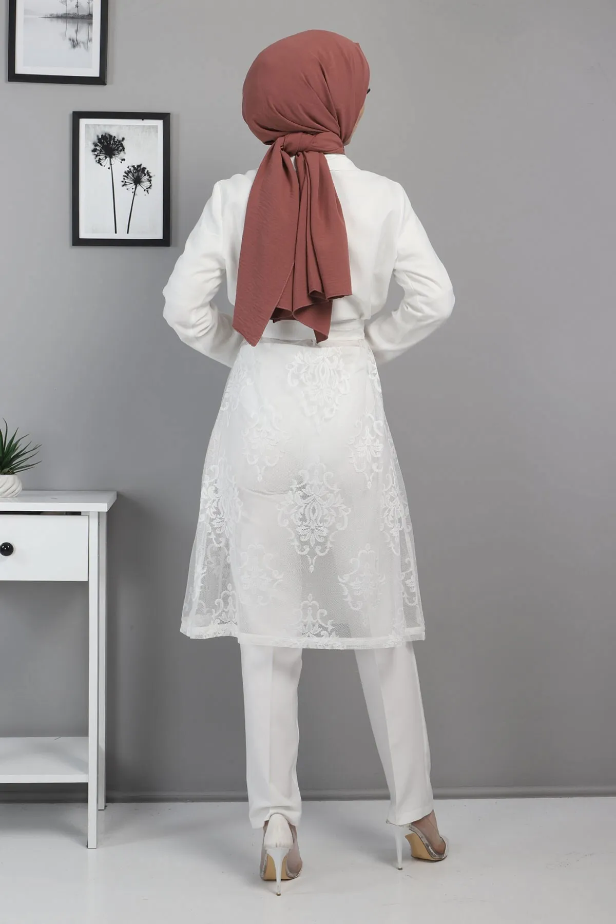 Modamihram  Spitzenanzug Weiß 9331