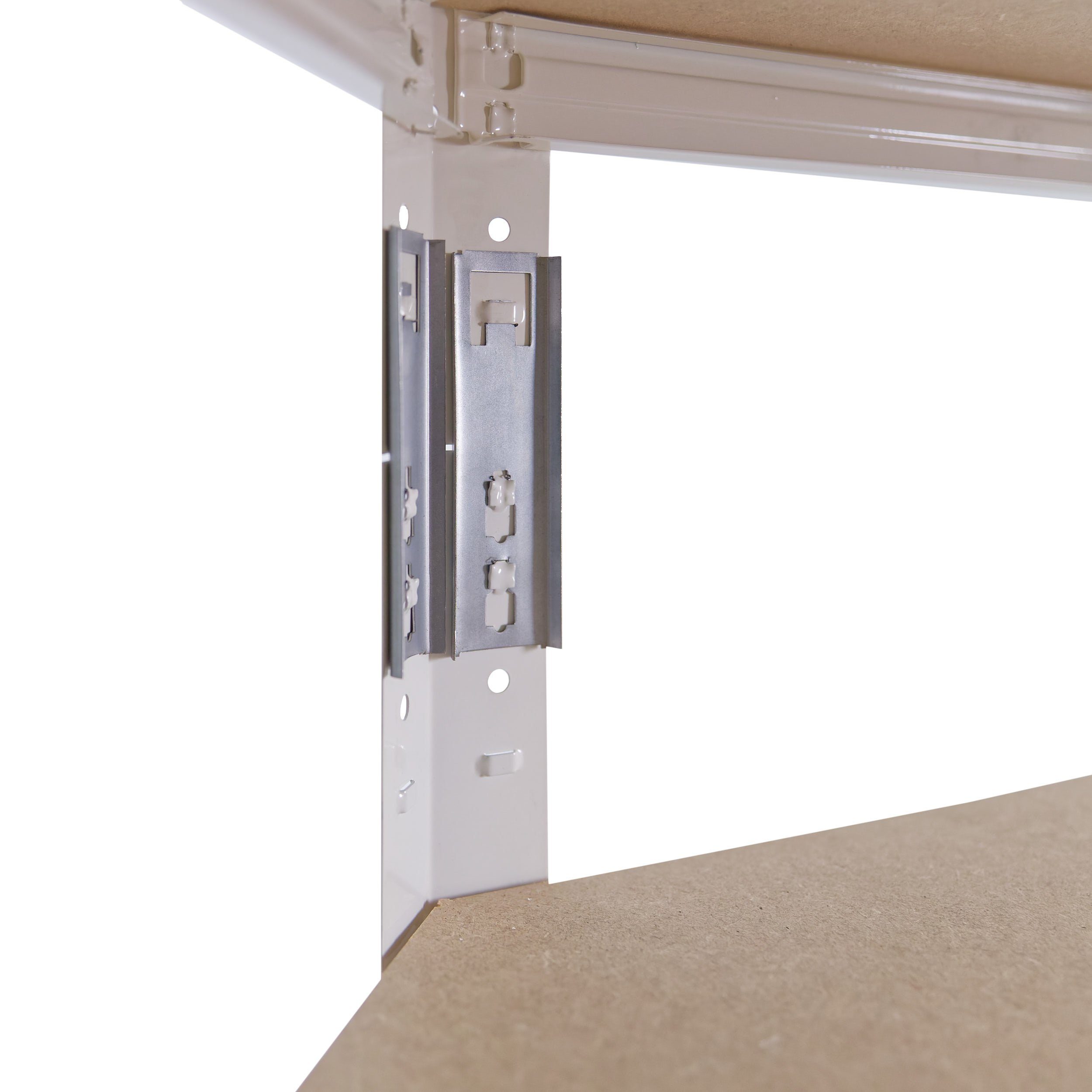 shelfplaza Eckregal HOME, 180x70x45cm weiß, Metall Eckregal stehend mit 5 Böden, Corner Shelf 175kg Tragkraft Schwerlastregal Ecke, Steckregal verzinkt Eckregal Keller Garagen Regal