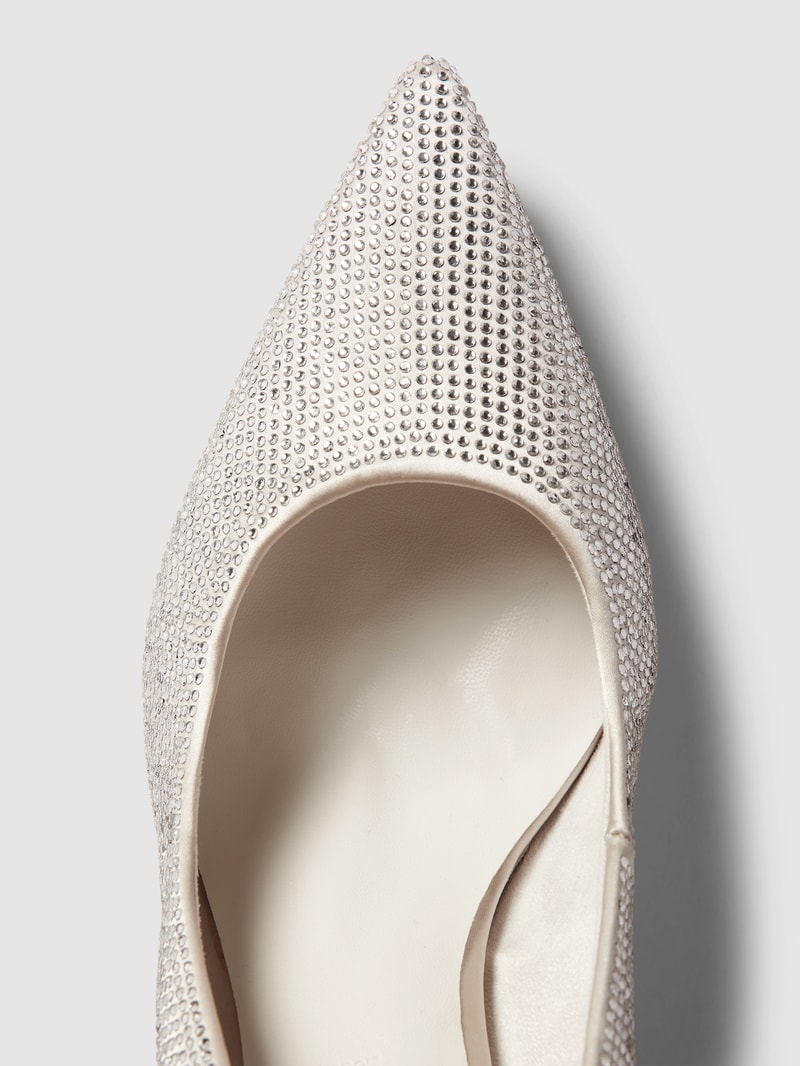 Pumps mit Zierbesatz in silber