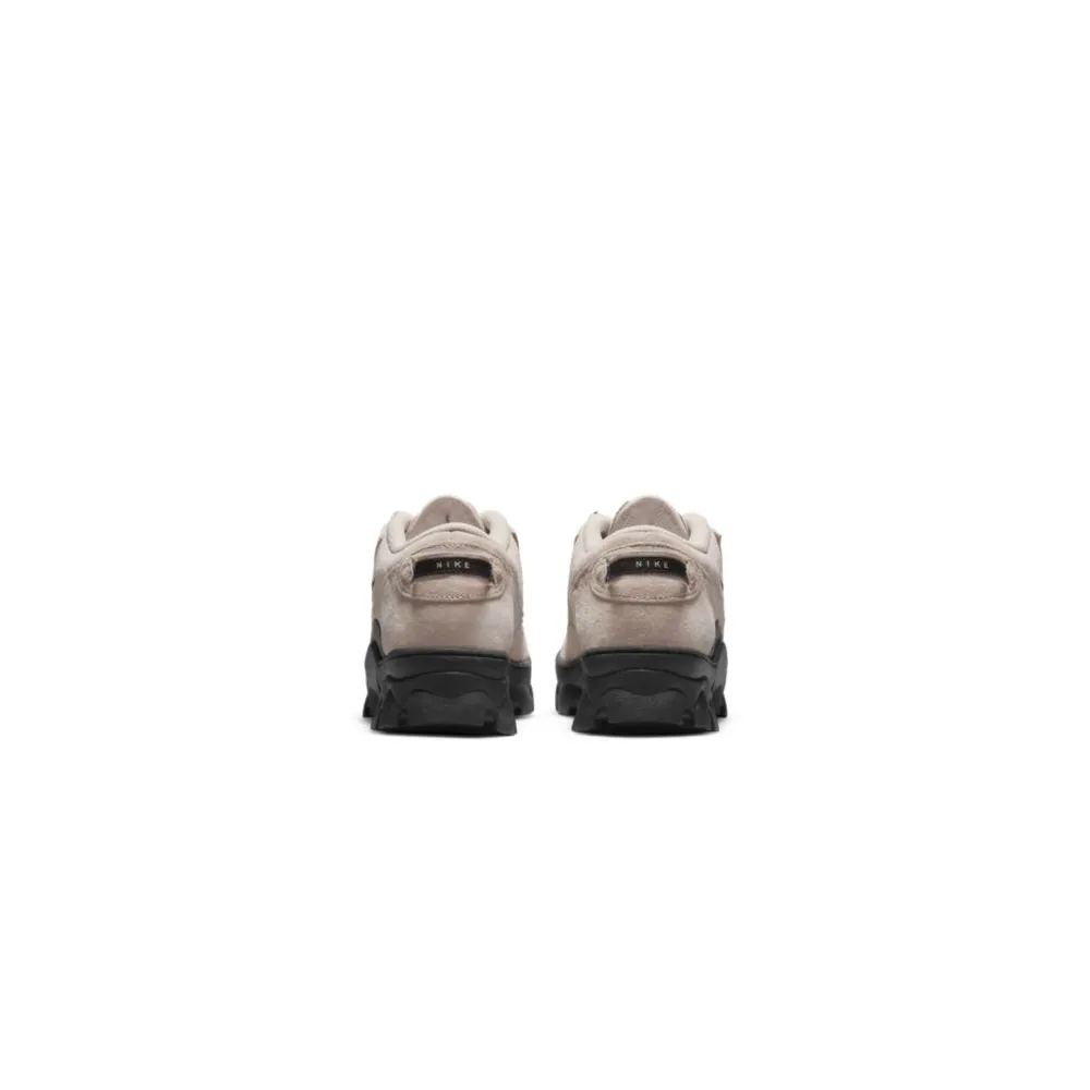 Nike WMNS Lahar Low DB9953-201 / braun