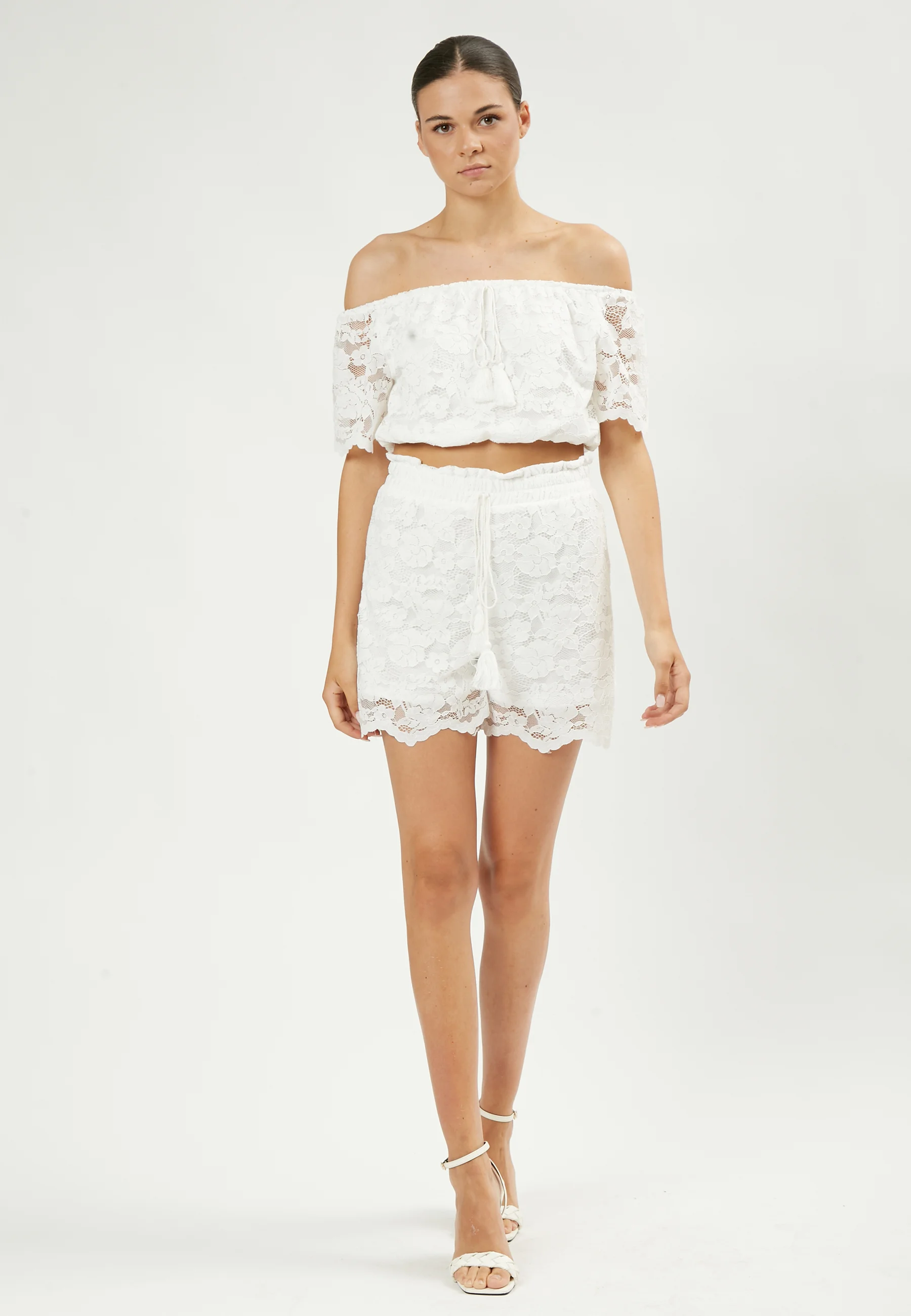 INFLUENCER CON BORLAS - Shorts