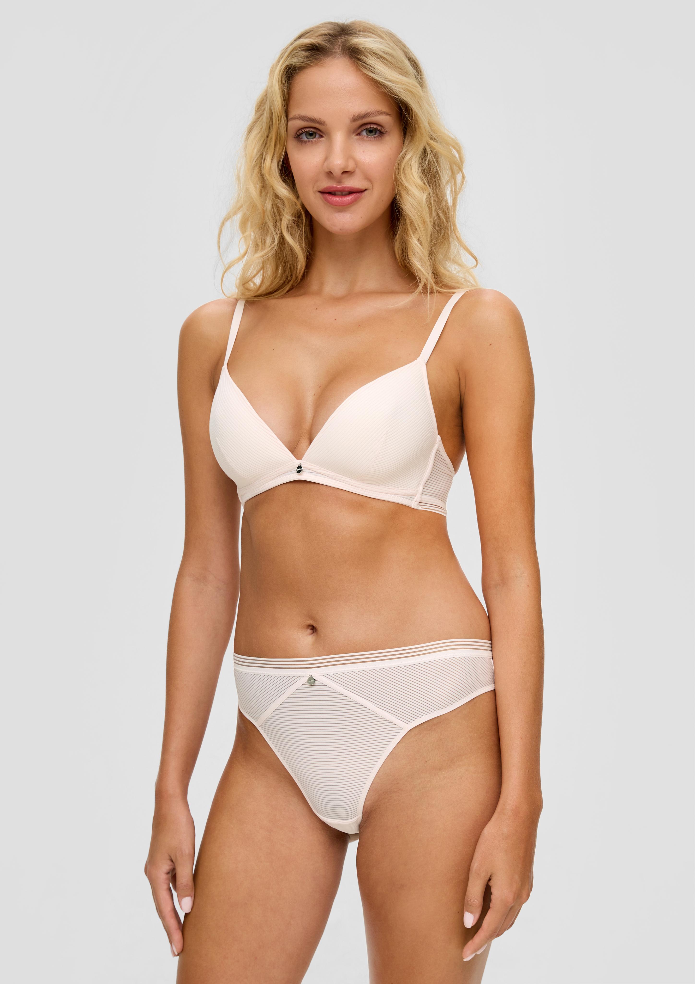 String mit Mesh-Details  6007847-4000