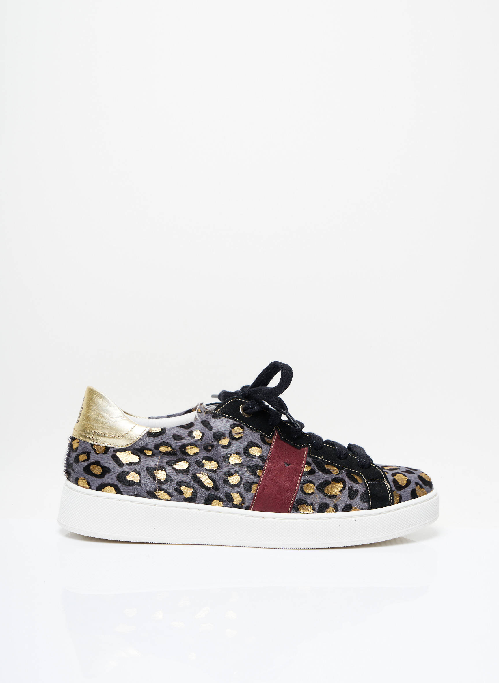 Vaddia Baskets Femme couleur gris